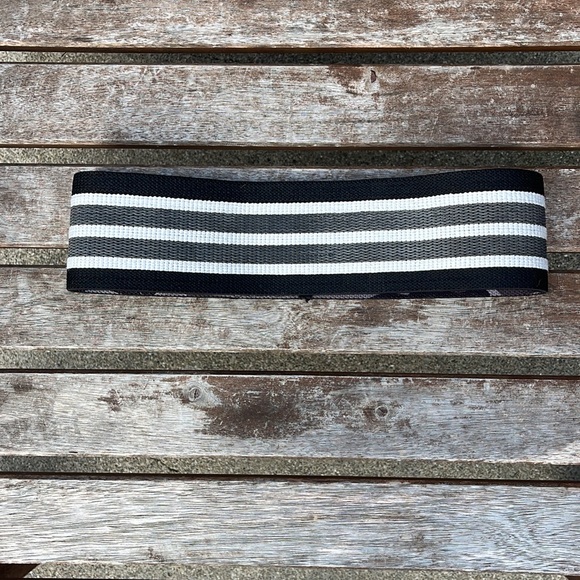 Camo Suzie B Fitness Band - Picture 3 of 4